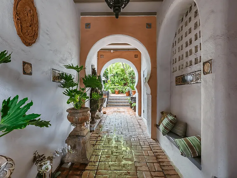 8225 Fountain Ave (Patio Del Moro) — Photo 1