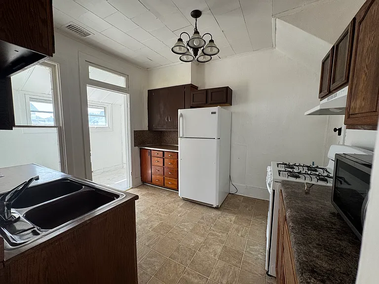 204 204/206/208 N Fort Wayne Ave #208 — Photo 7