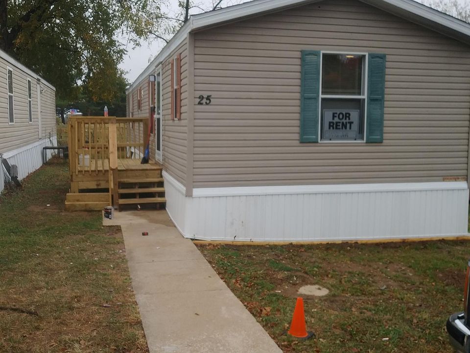 1st image of 25 Archway Manor Dr
