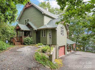 195 Simpson Ln, Maggie Valley, NC 28751
