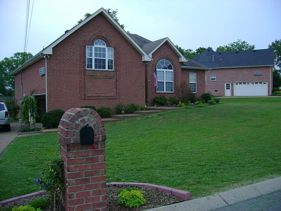 153 Waterford Way, Hendersonville, TN 37075