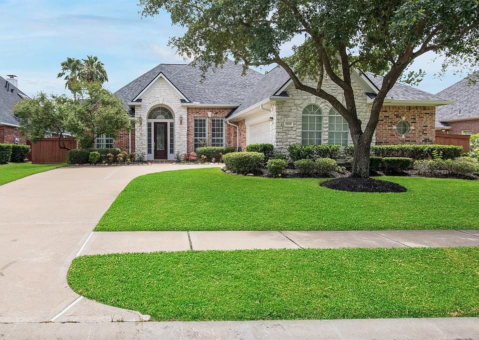 1st image of 5715 Monterrey Springs Dr
