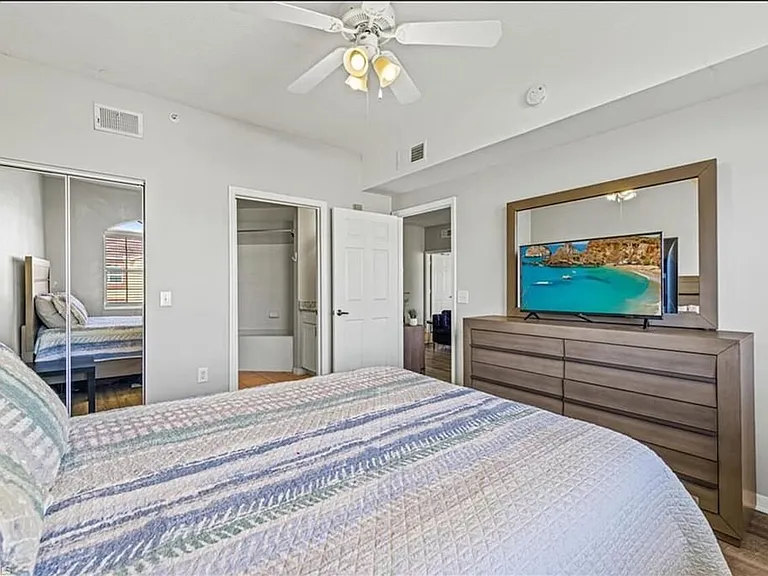 11400 Ocean Walk Ln #304 — Photo 4