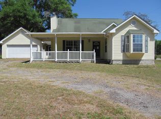20 Perry Ln, Havana, FL 32333