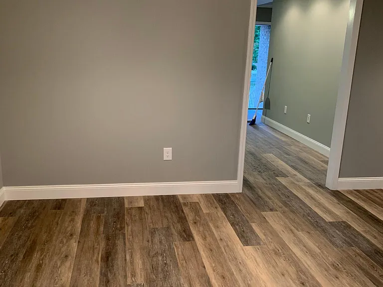 435 Hamlett Dr — Photo 16