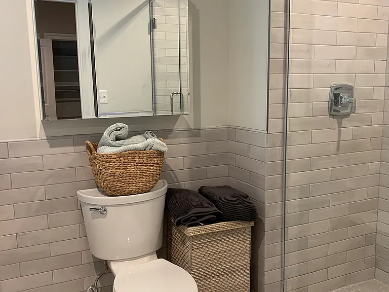 2130 Arch Street — Photo 12