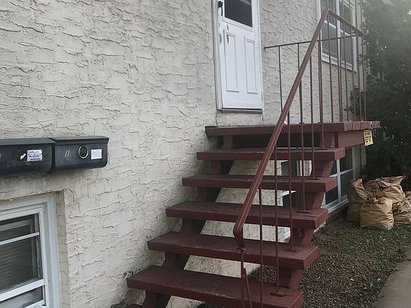 2nd image of 1149 Forest St APT 3