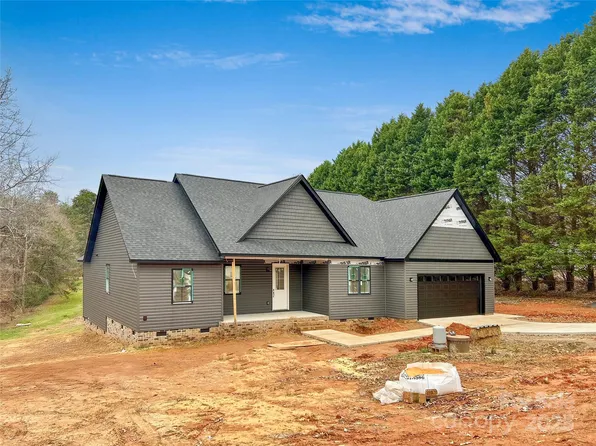 7287 Gabriel St, Sherrills Ford, NC 28673