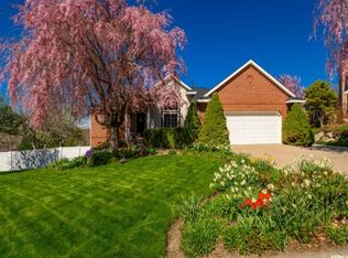 3755 N Evergreen Dr, Pleasant View, UT 84414