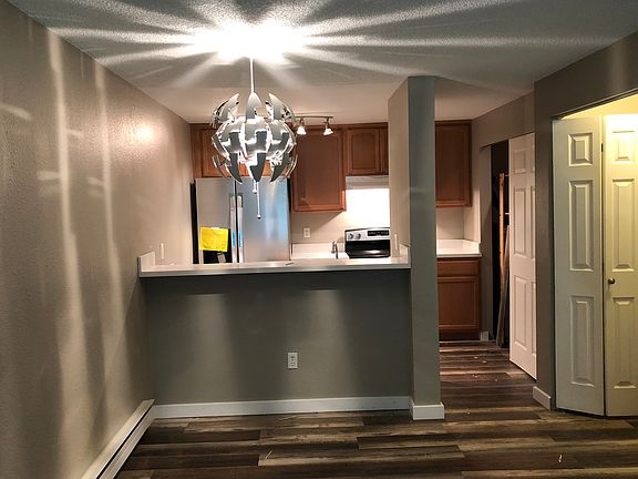4th image of 513 S 321st St APT 5C