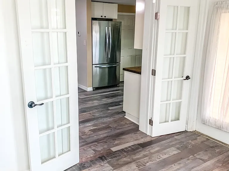 1473 Classic Dr — Photo 17