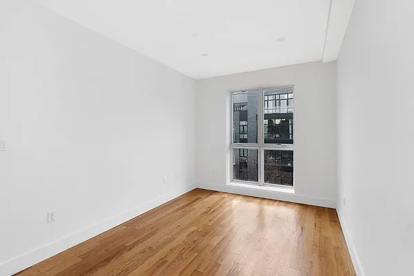 Rented by Compass | media 30