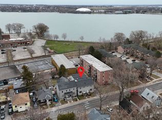 273 Rideau St #271, Kingston, ON K7K3A7