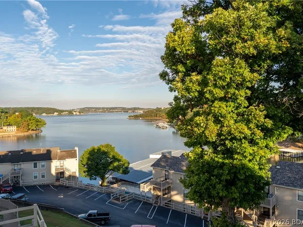 831 Indian Pointe #831, Osage Beach, MO 65065