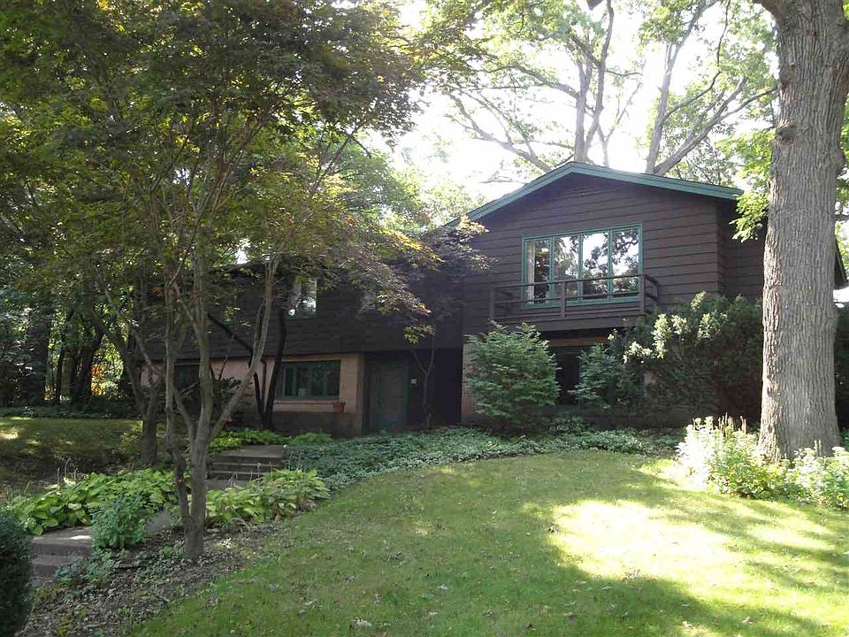 1st image of 803 Brown Hills Ct