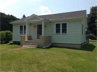 2 Malden St, West Haven, CT 06516
