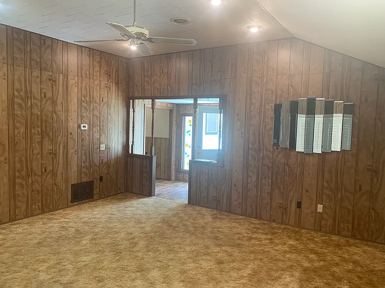 10704 State Highway 185 S — Photo 48