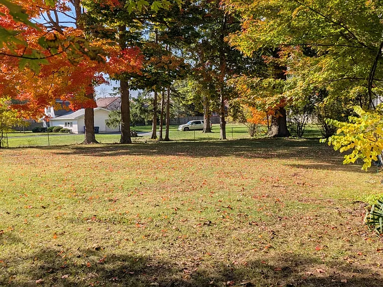 270 Heim Rd — Photo 29