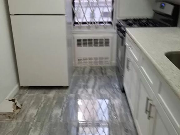 2nd image of 1577 E 17th St APT 2C