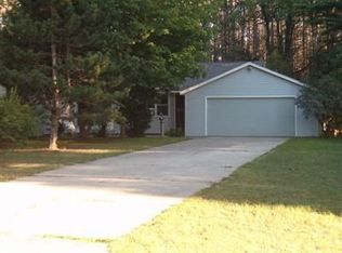 15820 Croswell St, West Olive, MI
