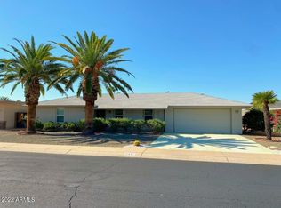 9441 W Rolling Hills Dr, Sun City, AZ 85351