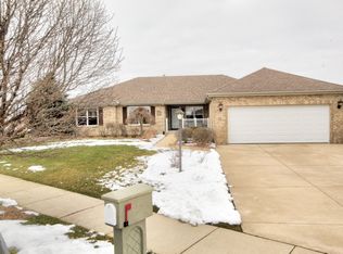 510 Peacock Pl, Manteno, IL 60950