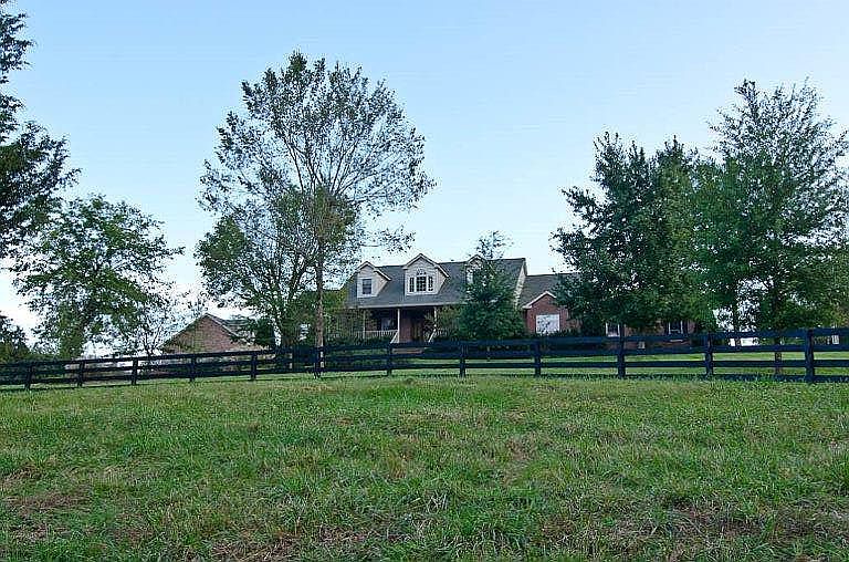 9 Stover Ln, Gordonsville, TN 38563 Zillow