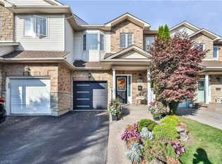 4037 Medland Dr, Burlington, ON L7M 4W7