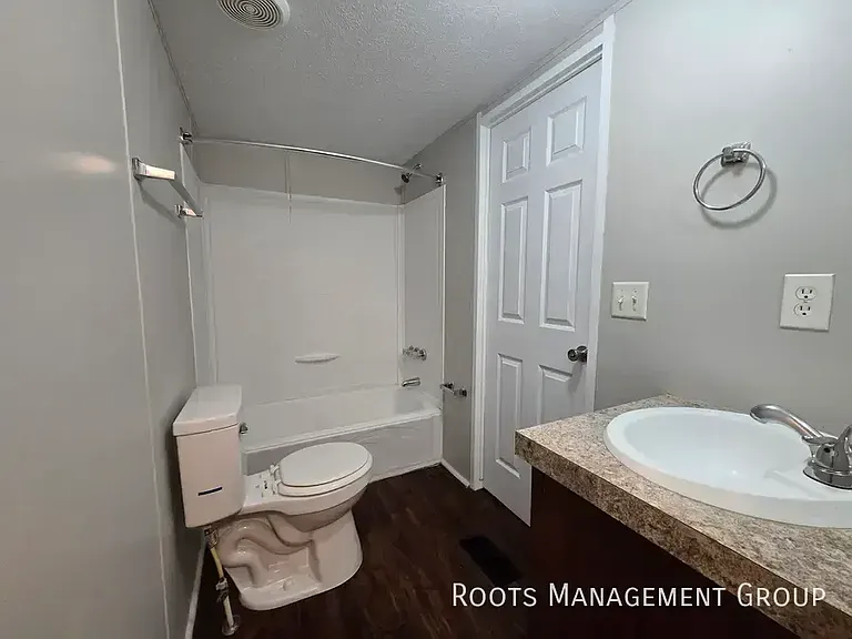 104 Dove Dr #104 — Photo 29