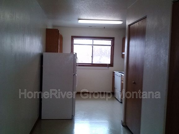 4th image of 1820 N Dickens St APT 2