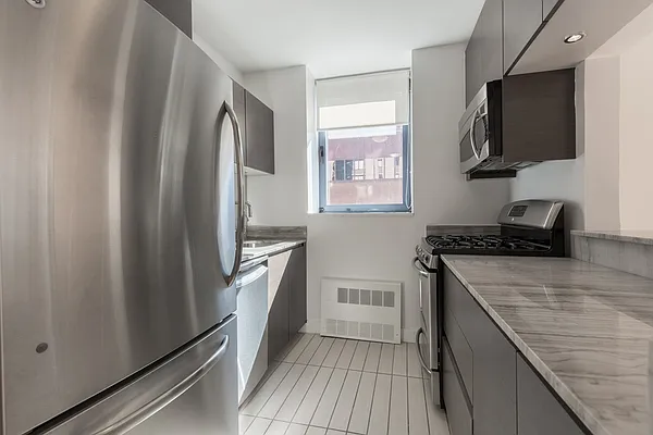Rented by Stonehenge NYC LLC | media 3
