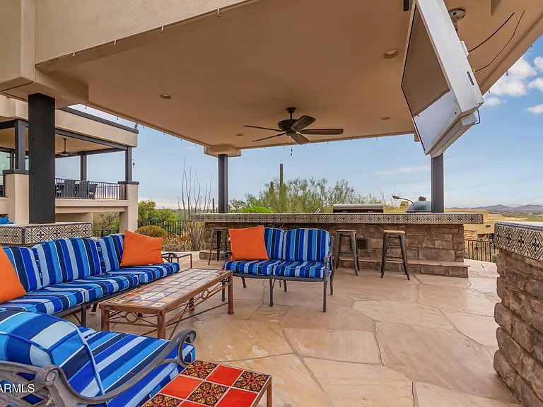 36138 N Summit Dr — Photo 51