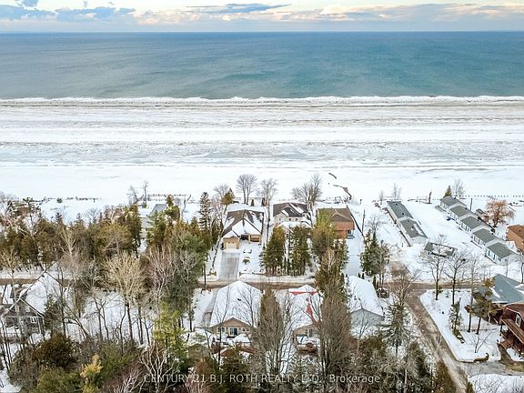 4th image of 991 Shore Ln