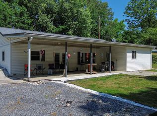 771 Paradise Rd, Grand Rivers, KY 42045