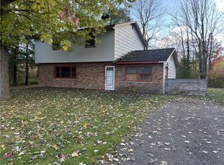 2555 State Route 104, Ontario, NY 14519