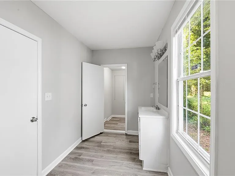 3024 Grand Ave SW — Photo 18