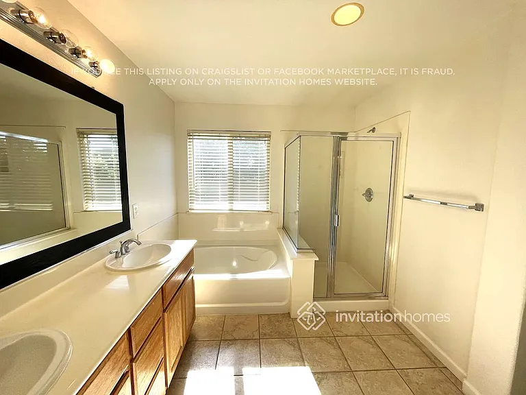 5134 Rowe Dr — Photo 10