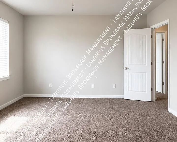 6442 Chaplin Dr — Photo 16