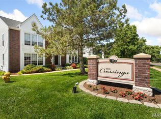 1311 Crossings Ct Unit C, Ballwin, MO 63021