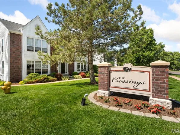 1311 Crossings Ct Unit C, Ballwin, MO 63021