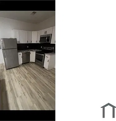 2 bed, $1,300 — Photo 1