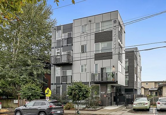 3rd image of 1427 NW 65th St #G03