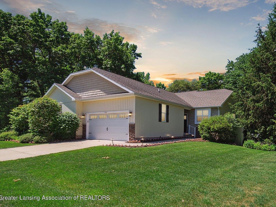 1st image of 15210 Mulligan Dr