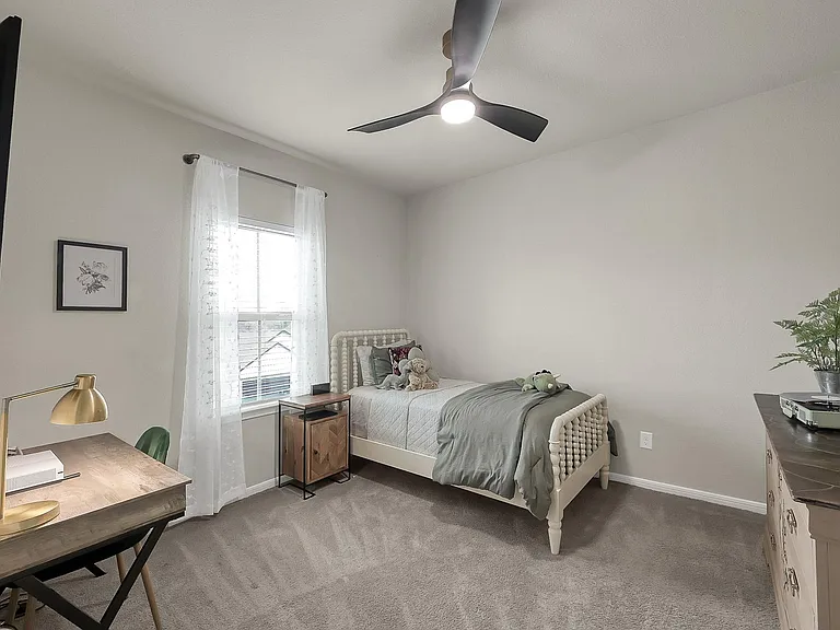 679 Red Elm Ln — Photo 34
