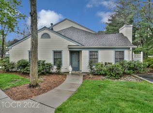 1 Eakens Ct, Mahwah, NJ 07430