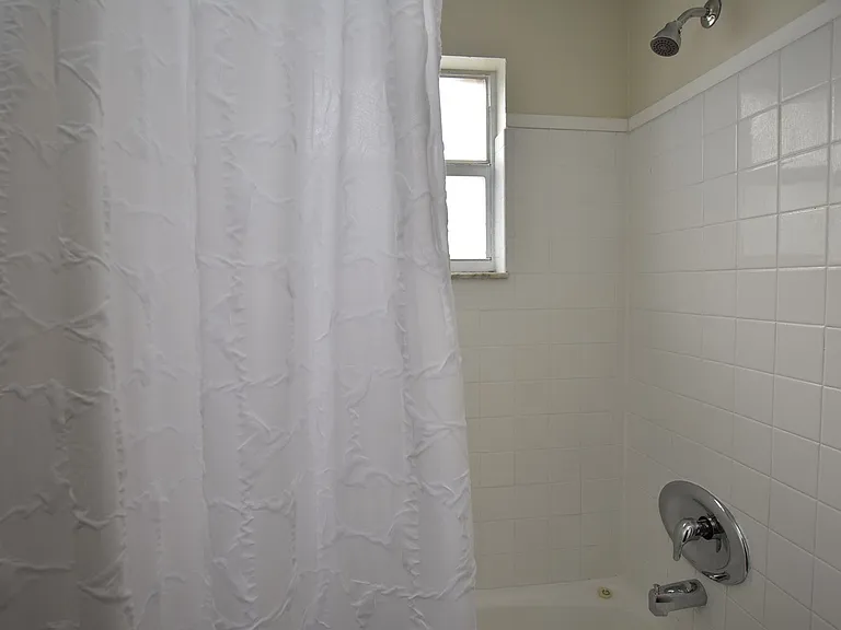 4825 Loretta Ln — Photo 16
