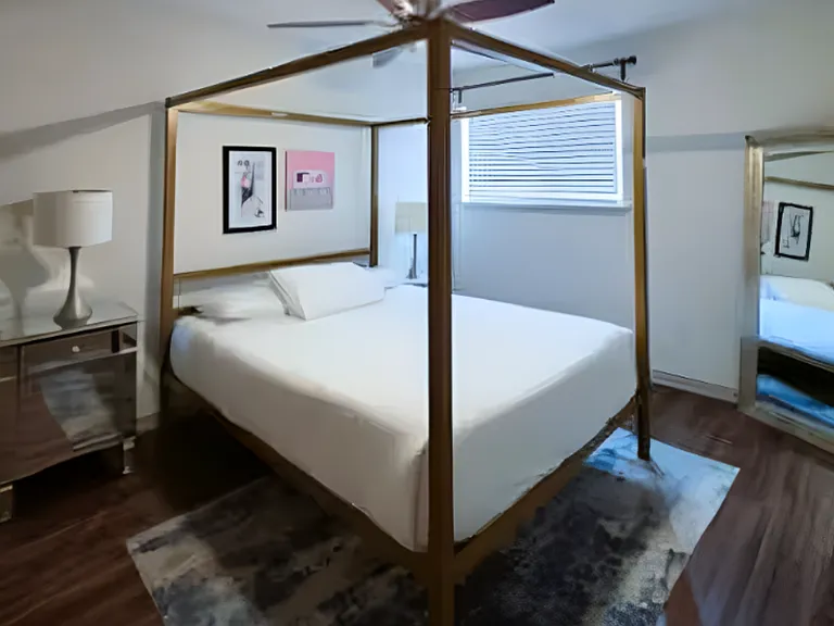 2806 Reagan St #206 — Photo 8