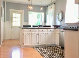 114 Grandview Rd, Ardmore, PA 19003