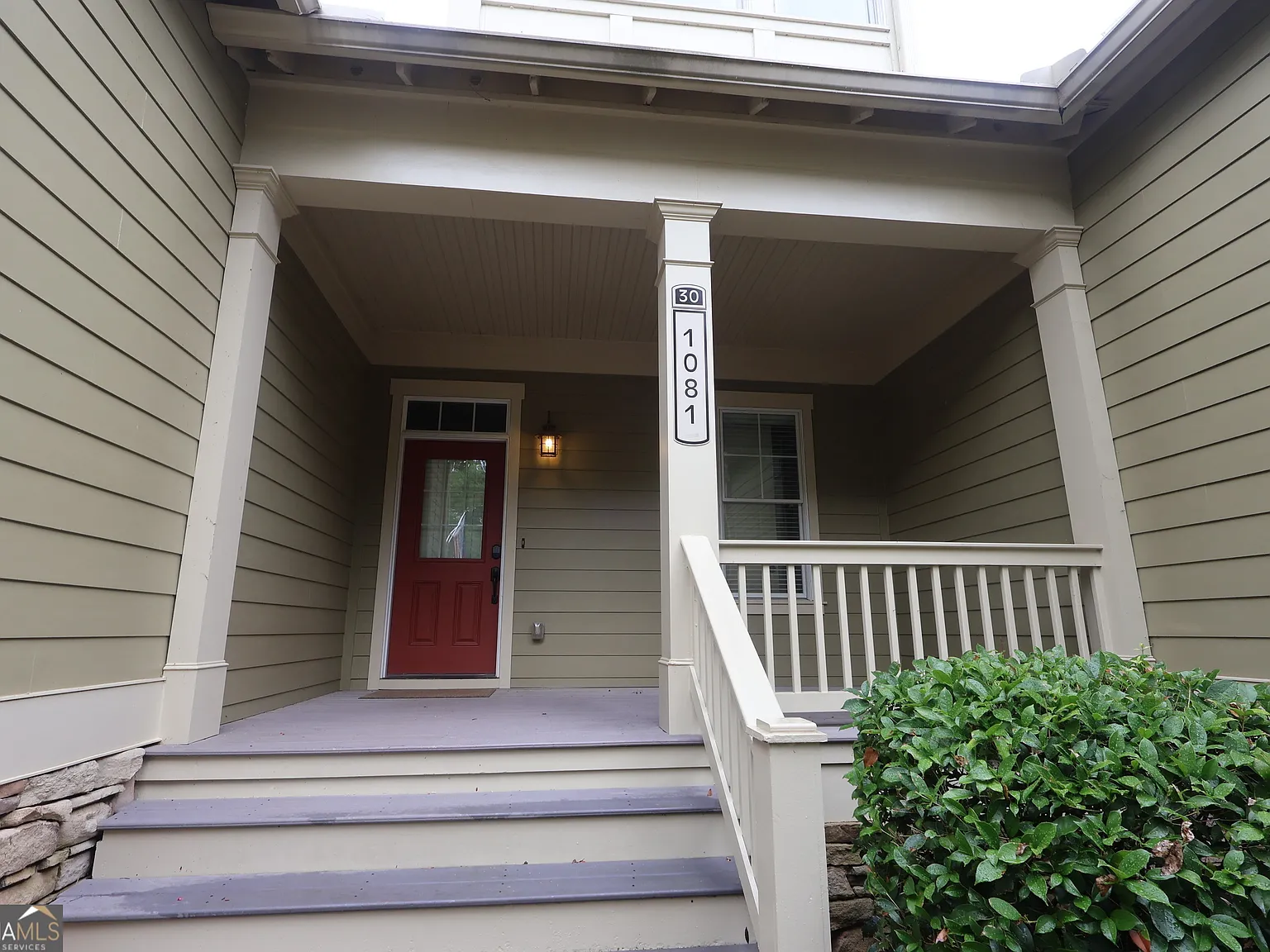 3 bed, 3.5 bath, 2355 sqft, $2,695 — Photo 3