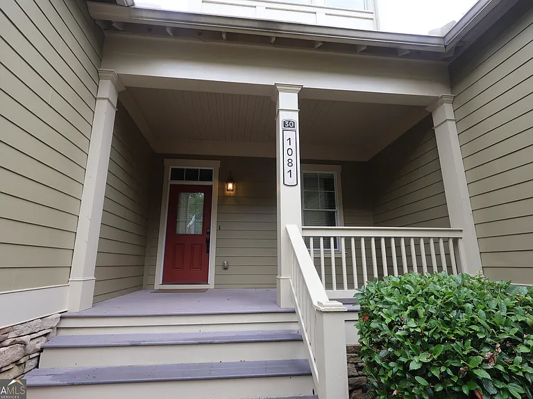 1081 Starboard Dr — Photo 3